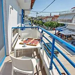 The Blue Apart-hotel Néa Péramos