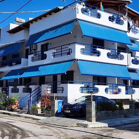 The Blue Appart hôtel 2*