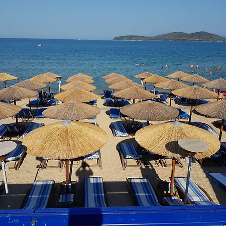 The Blue Apartmanhotel