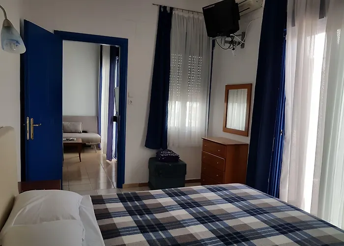 Aparthotel The Blue Néa Péramos